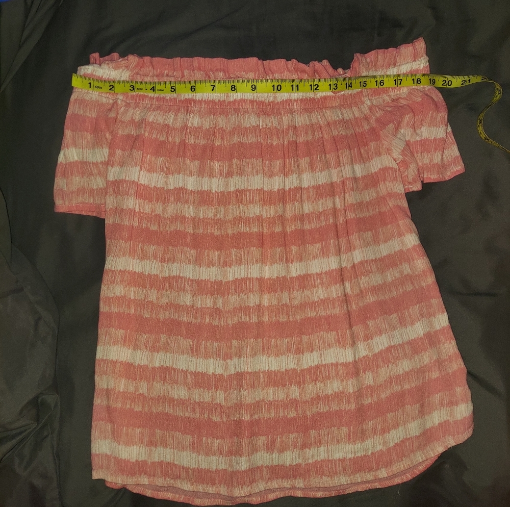Juicy Couture off the shoulder flowy top